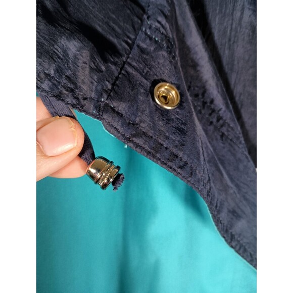 Vintage CS Essentials Windbreaker Blue Reversible Hooded Snap Button Size Medium - Picture 3 of 11